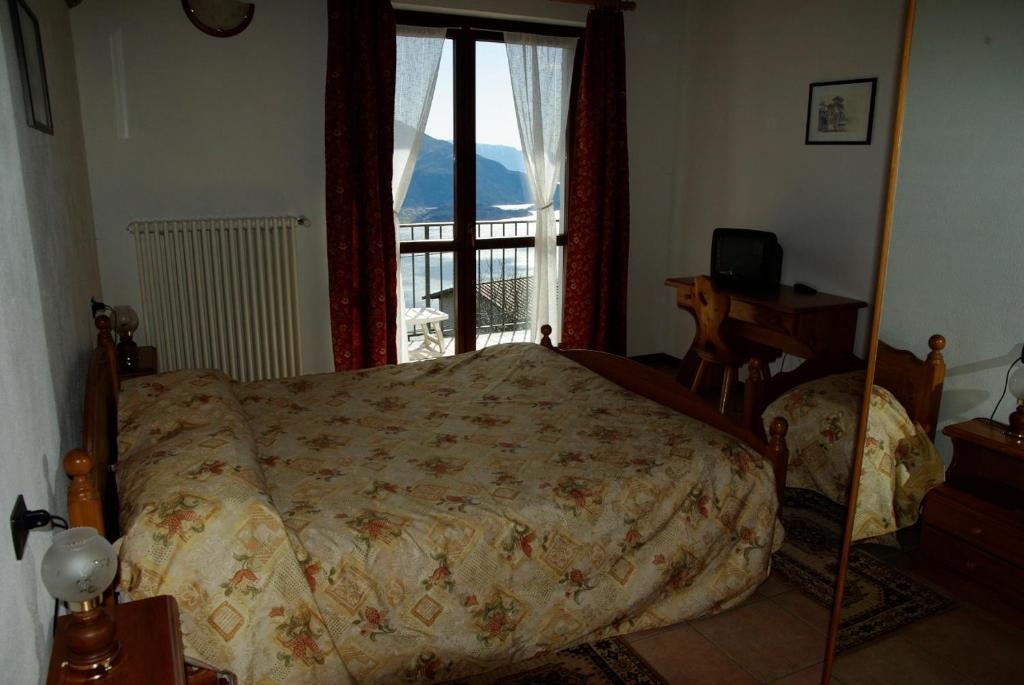 Hotel Tamola Sorico Værelse billede